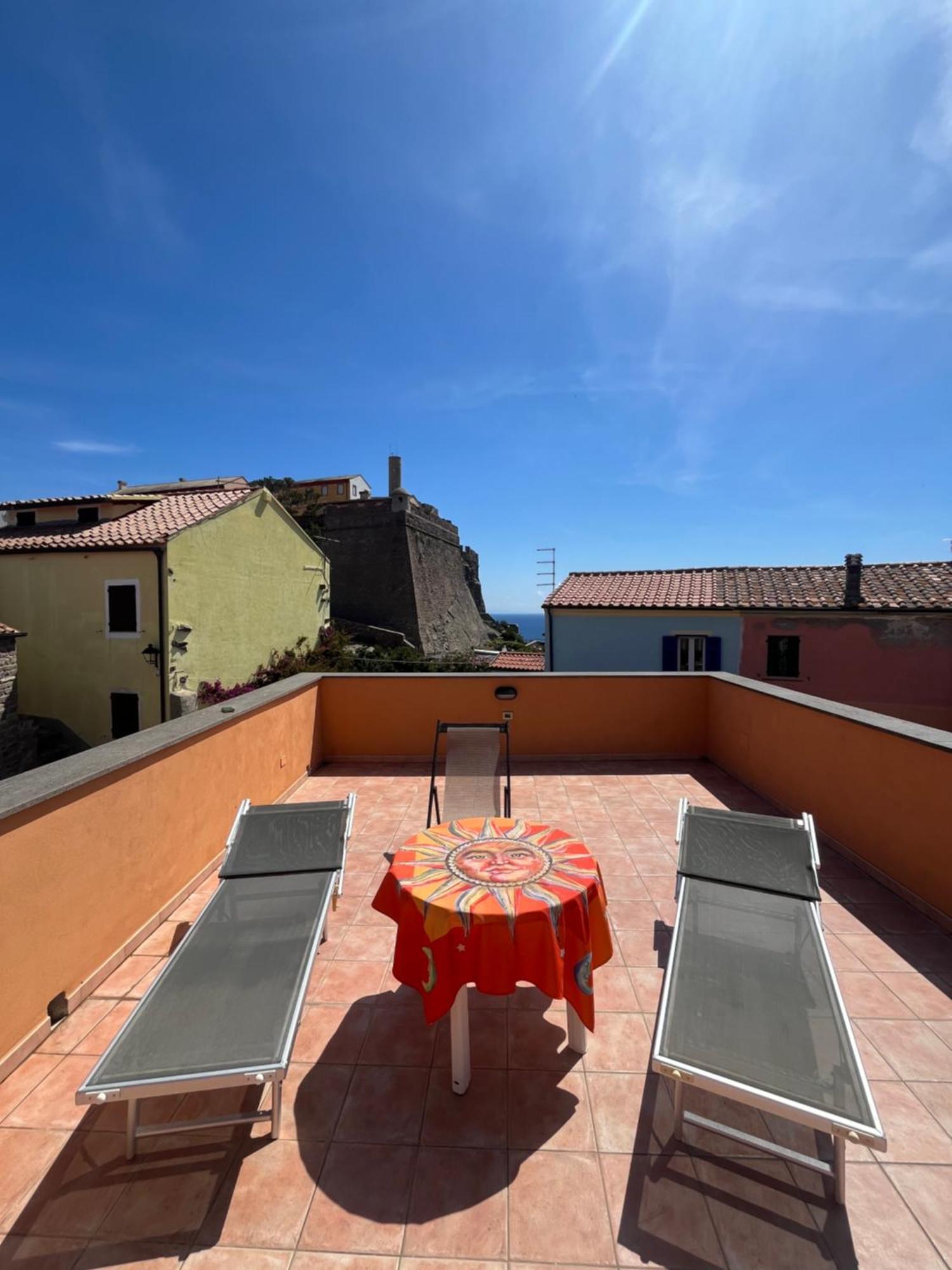 Casa Vista Castello Villa Capraia Exterior photo